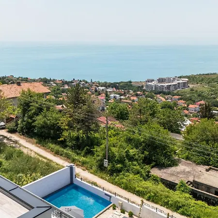 Casa Lulu Sea View Балчик